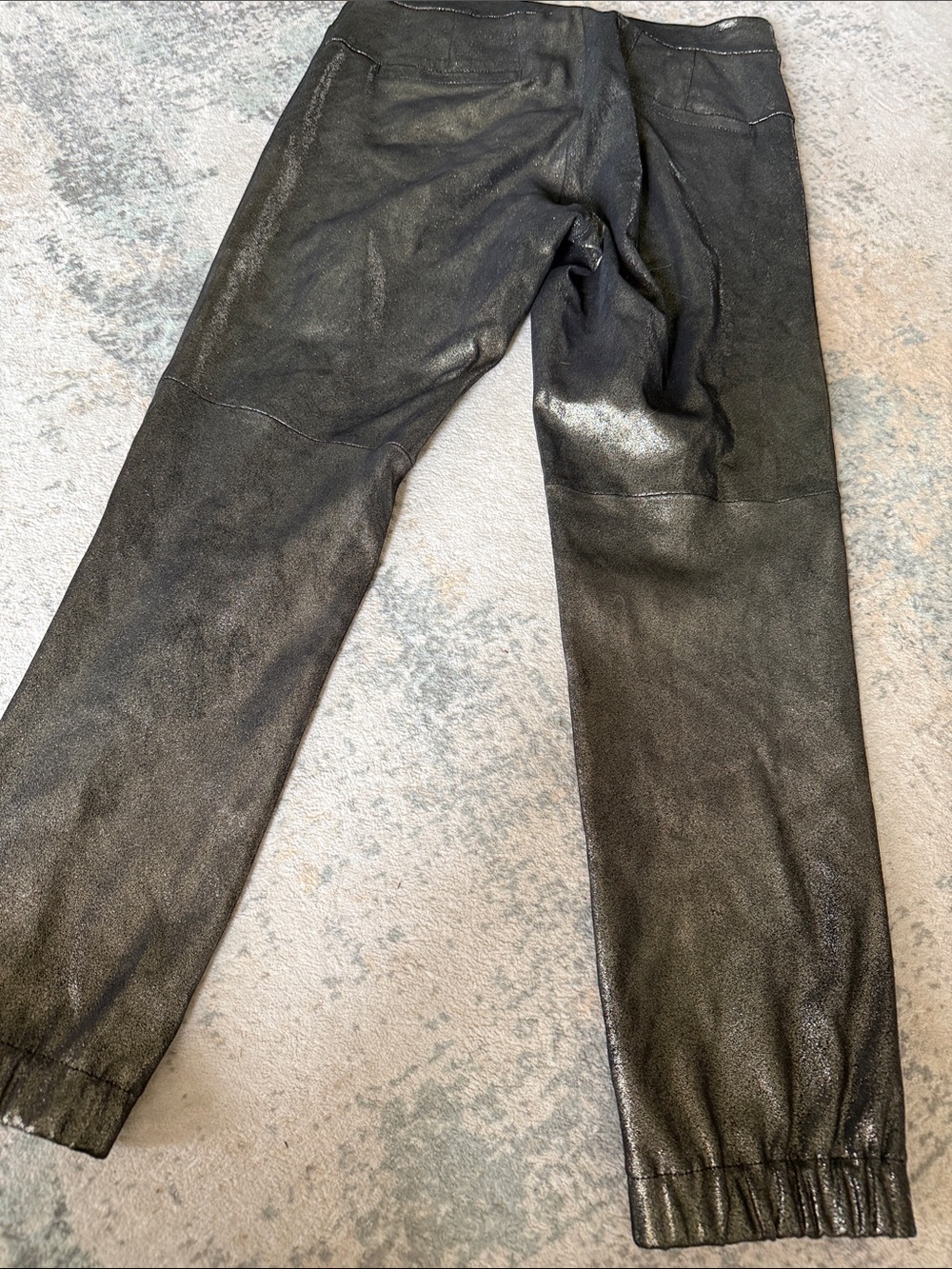 Halston Heritage Women’s Gold Metallic Suede Jogger Pants, Size 8 - Picture 6 of 7